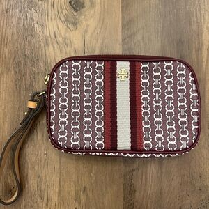 *Pre-Loved* Tory Burch Wristlet with Dustbag